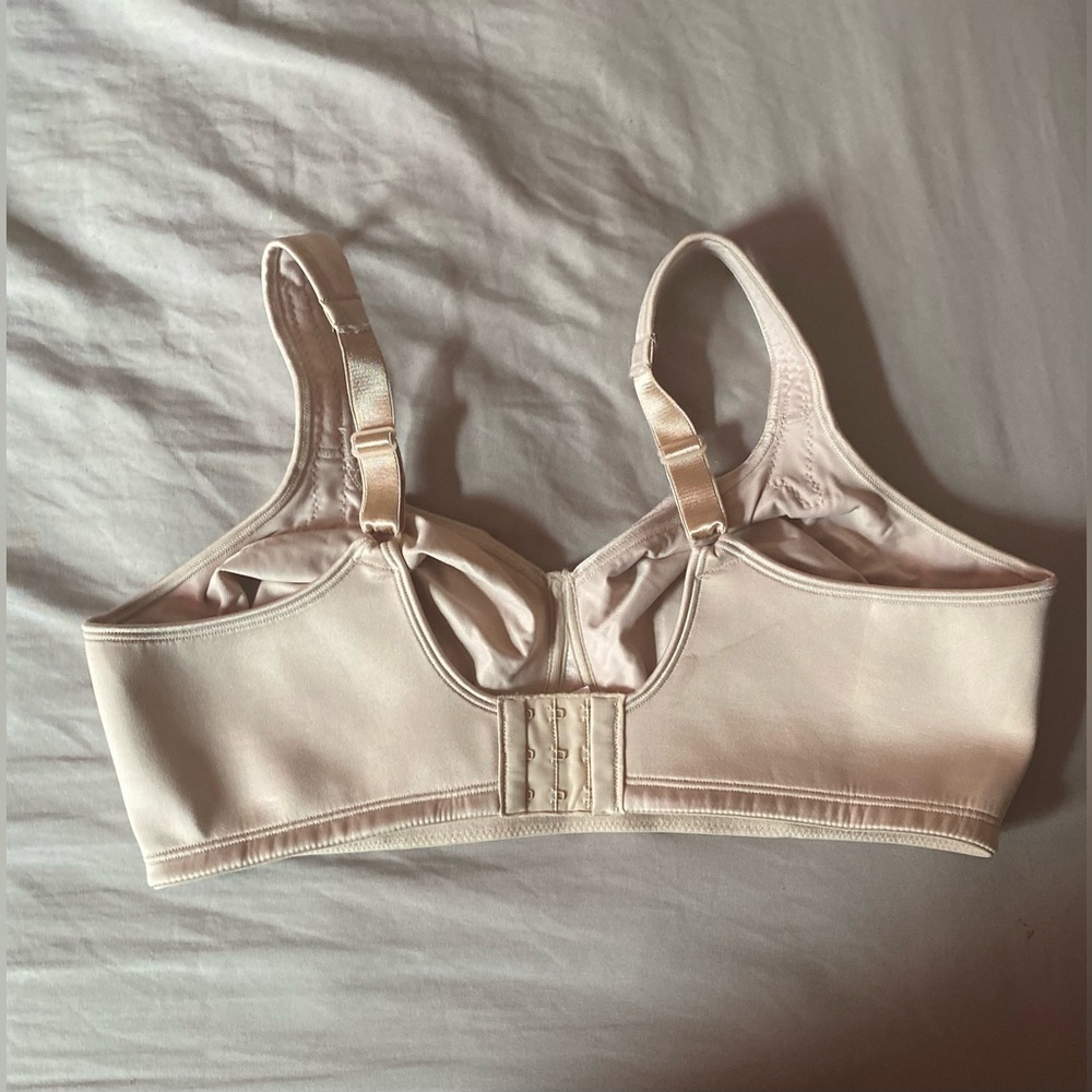 Playtex bra with no padding - Picture 3 of 5